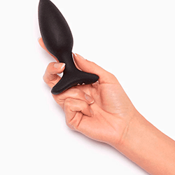 Plug Anal con App Hush 2
